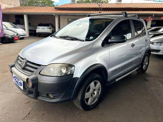 VOLKSWAGEN CROSSFOX 1.6 MI FLEX 8V 4P MANUAL VOLKSWAGEN CROSSFOX 1.6 MI FLEX 8V 4P MANUAL